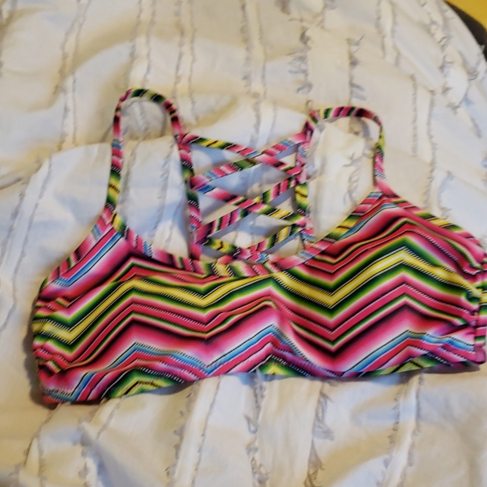 🦋🎁Fun printed bikini top